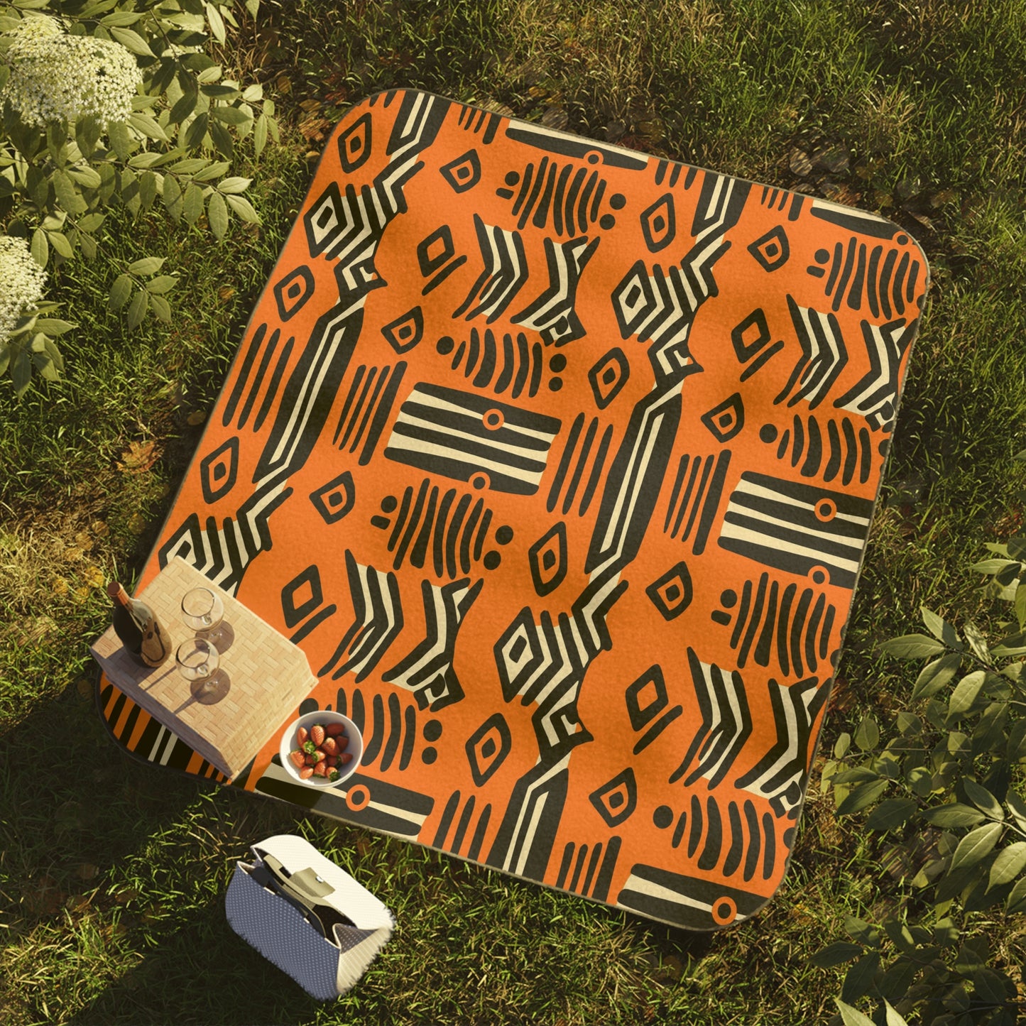 Eclectic Mudcloth Print Picnic Blanket-Sanktuari Decor