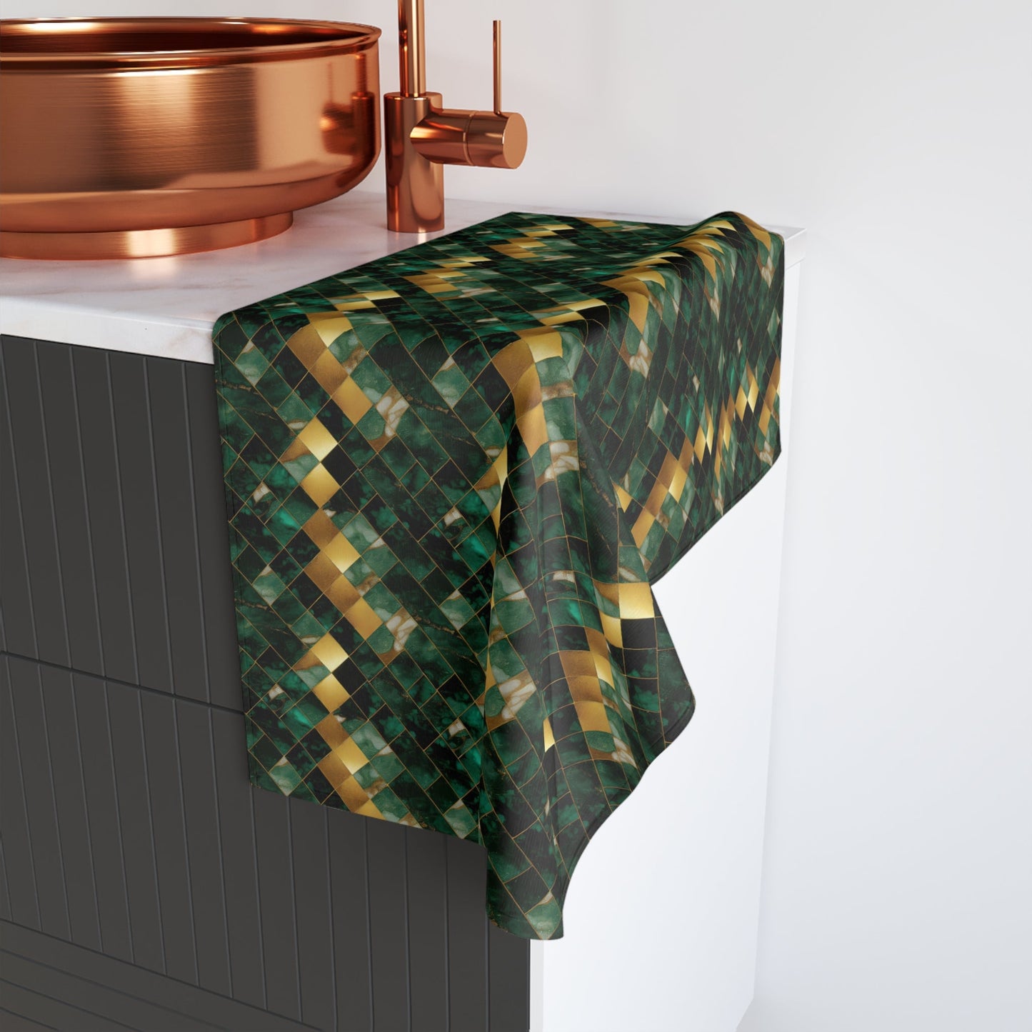 Green and Gold Marble Towel - SANKTUARI DECOR