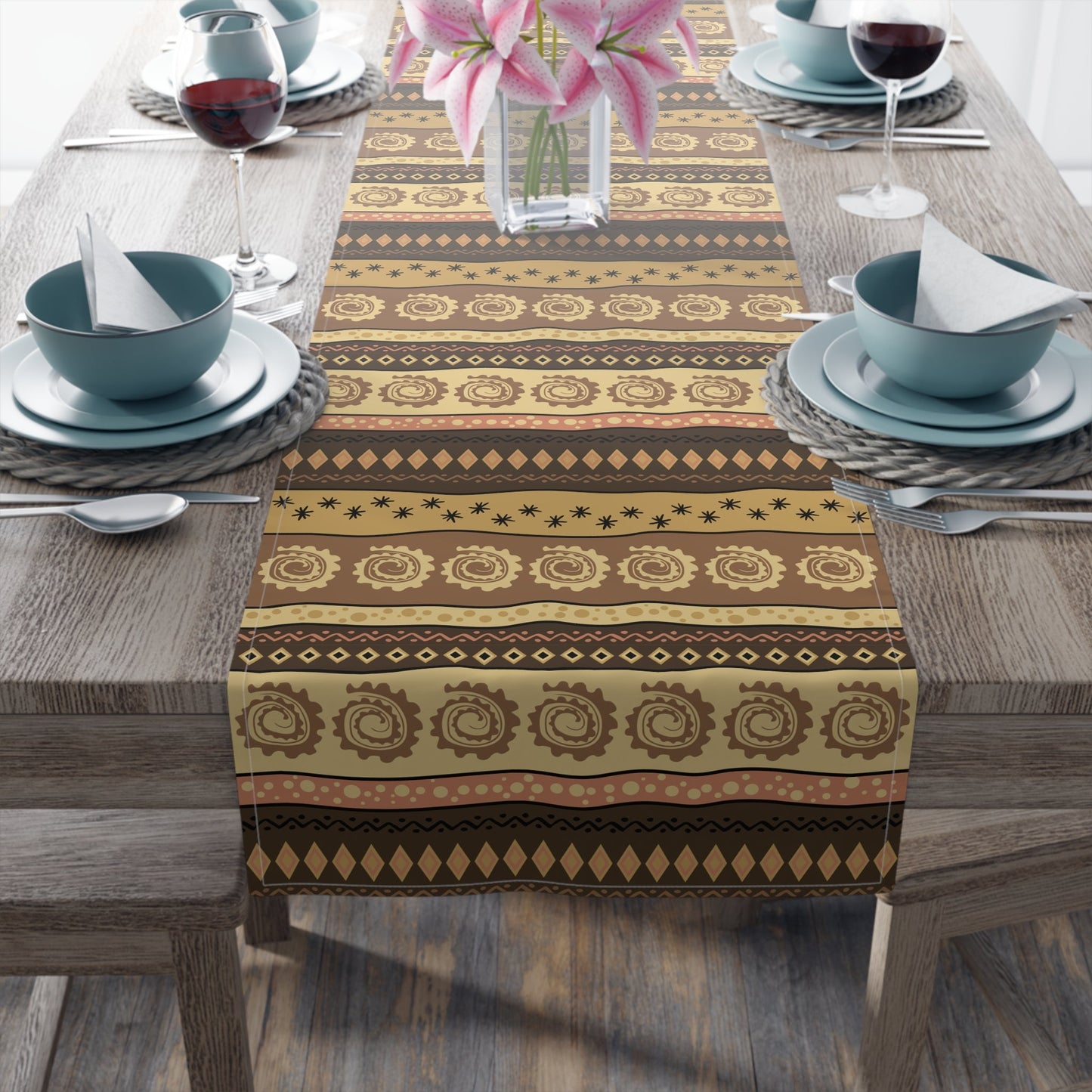 Swirls and Stars Table Runner - SANKTUARI DECOR