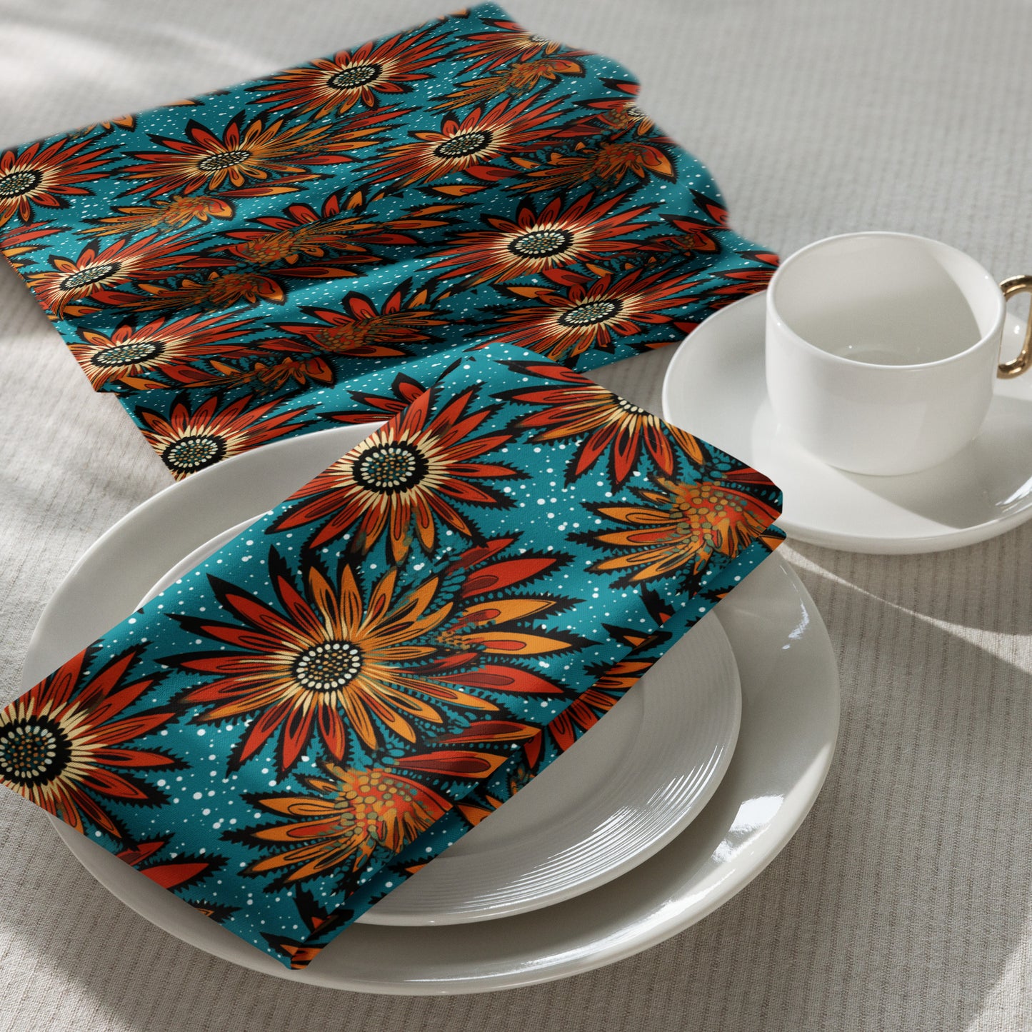 Boho mudcloth napkins set with neutral tribal print for modern kitchens.