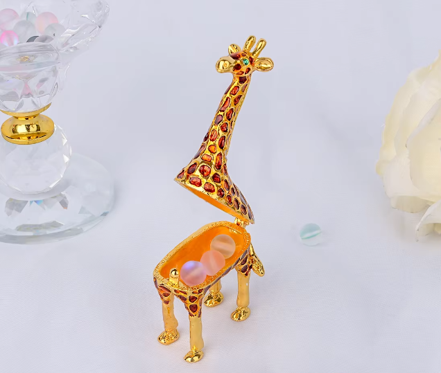 Giraffe Trinket Box & Display Holder