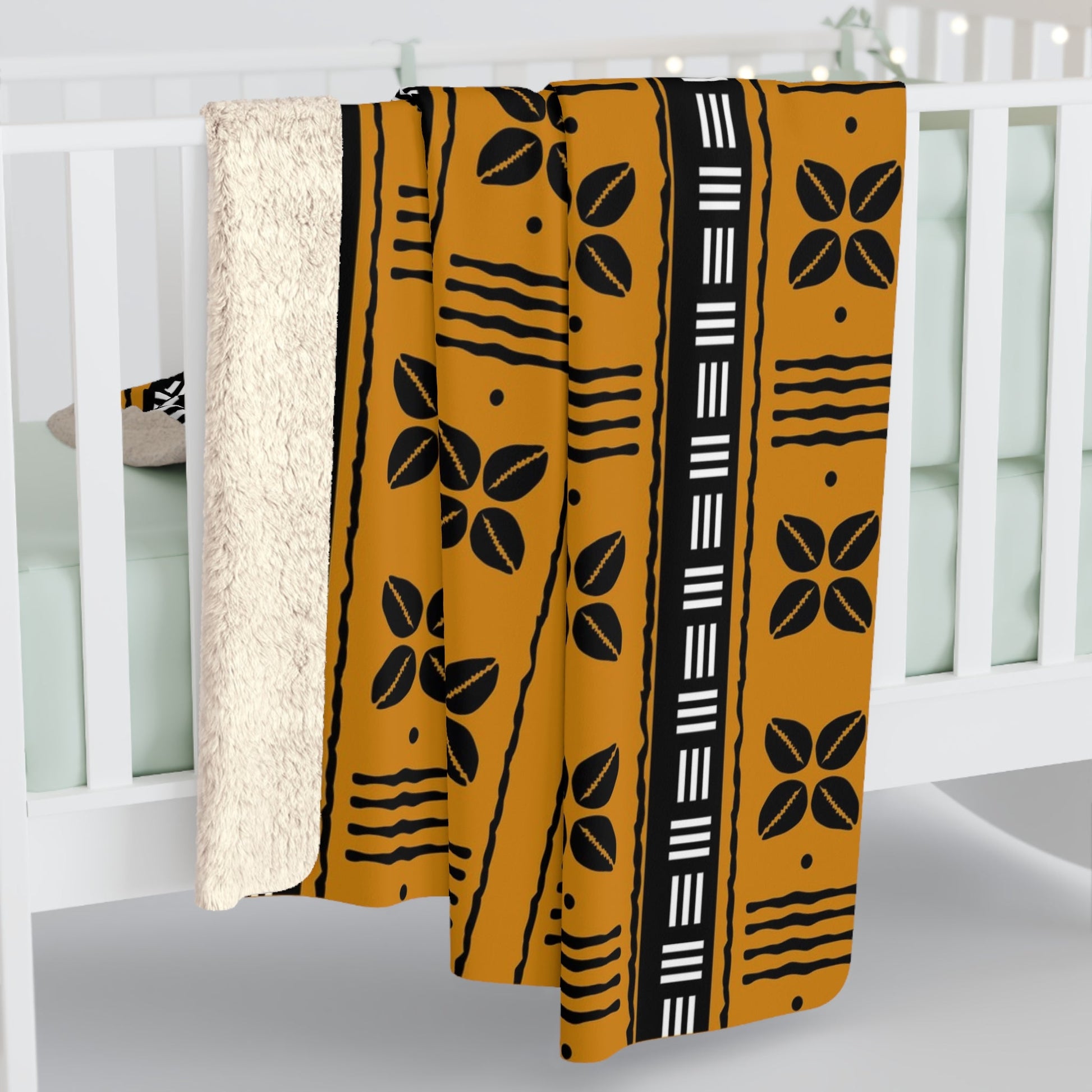 African Cowrie Shells Sherpa Blanket - SANKTUARI DECOR