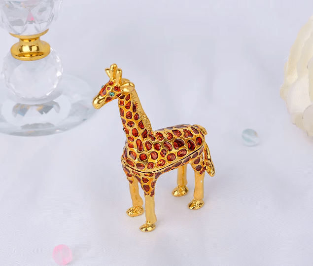 Giraffe Trinket Box - SANKTUARI DECOR