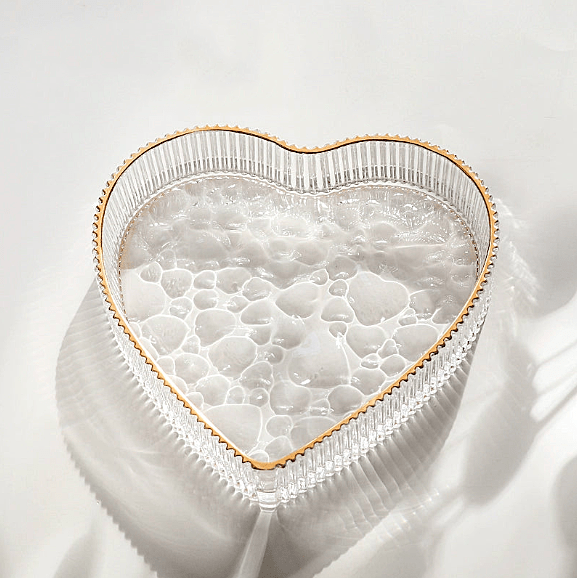 Gold Trim Heart - Shaped Glass Dish - SANKTUARI DECOR