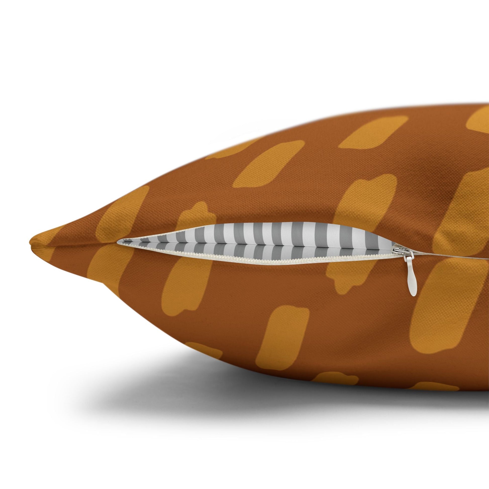 Golden Dots Throw Pillowcase - SANKTUARI DECOR