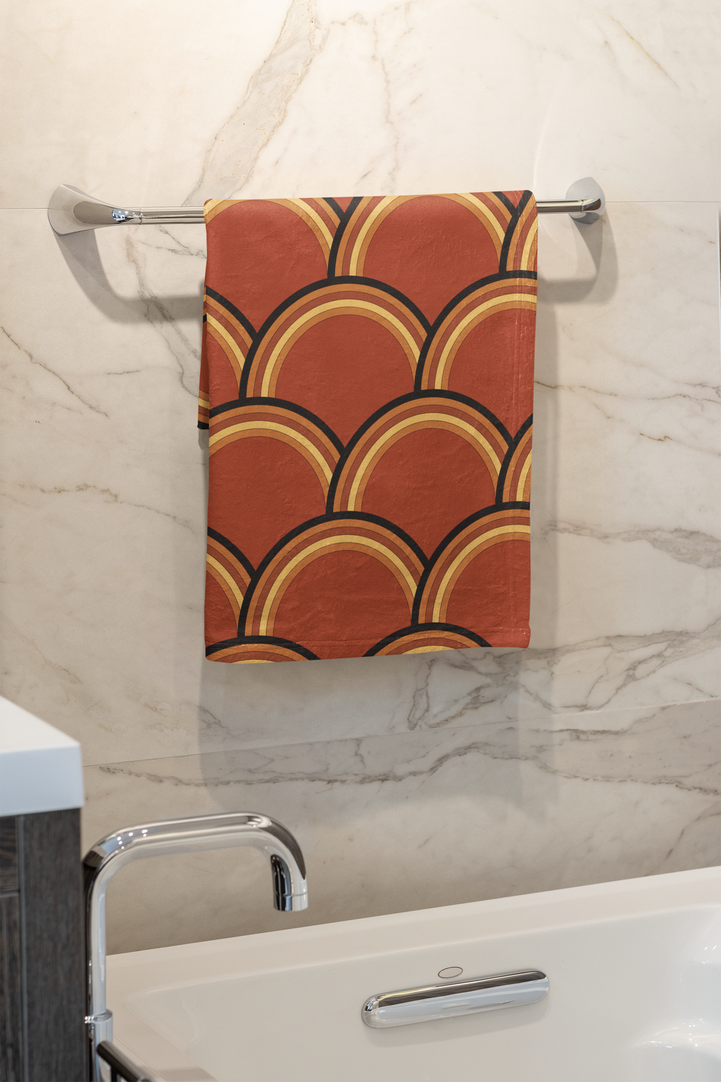Retro Scallop Hand Towel