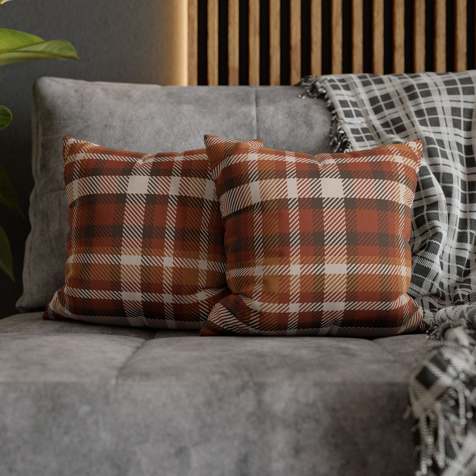 Plaid Tartan Throw Pillow Cover - SANKTUARI DECOR