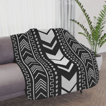 bogolan-stripe-sherpa-blanket